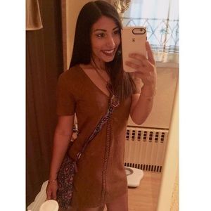 Meet your Posher, Xenia